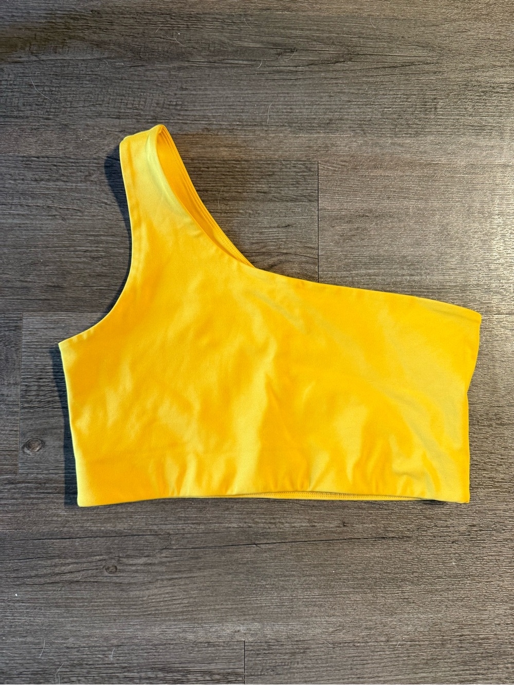 Girlfriend Collective Bianca One Shoulder Bra in Mustard Yellow size Large